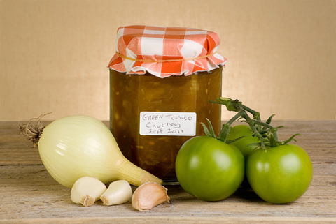 preserve of green tomatoes