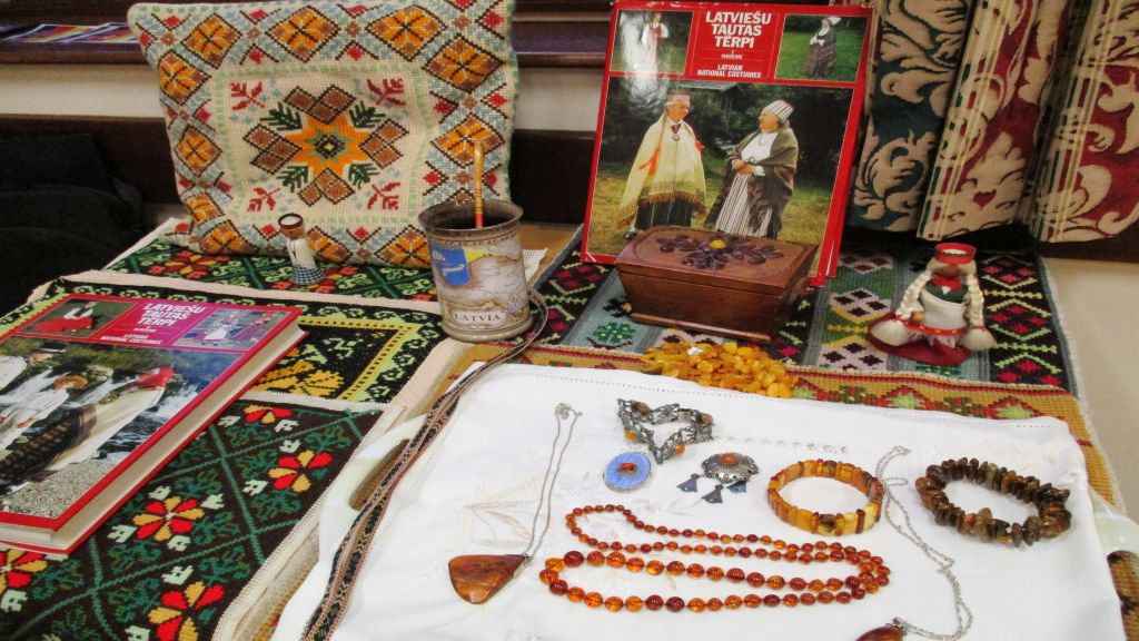 22.06 Items of Latvian heritage