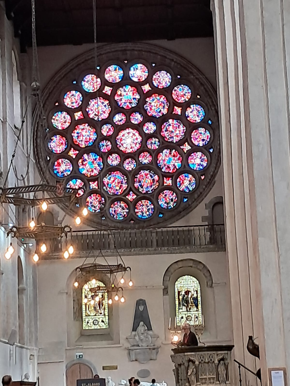 25.07  Window in St Albans cathedral
