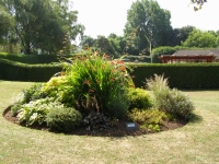 Round Flowerbed as judges in 2013