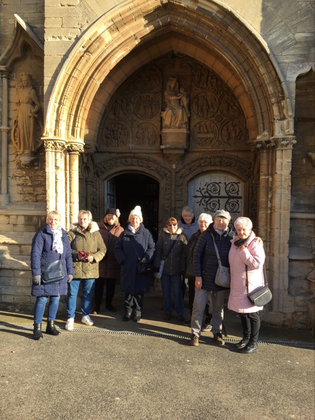 22.02 Outside St Mary's Church Higham Ferrers