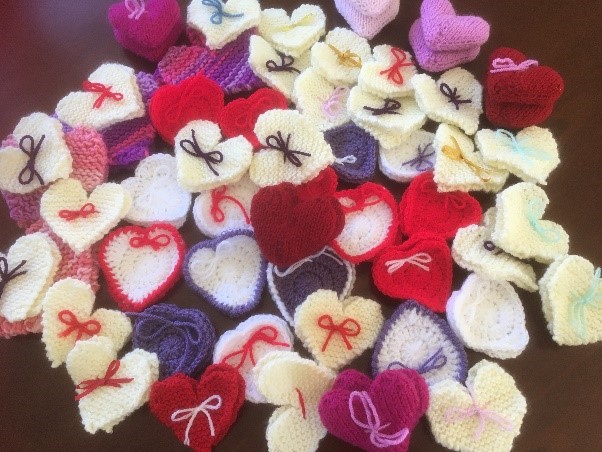 Knitted hearts