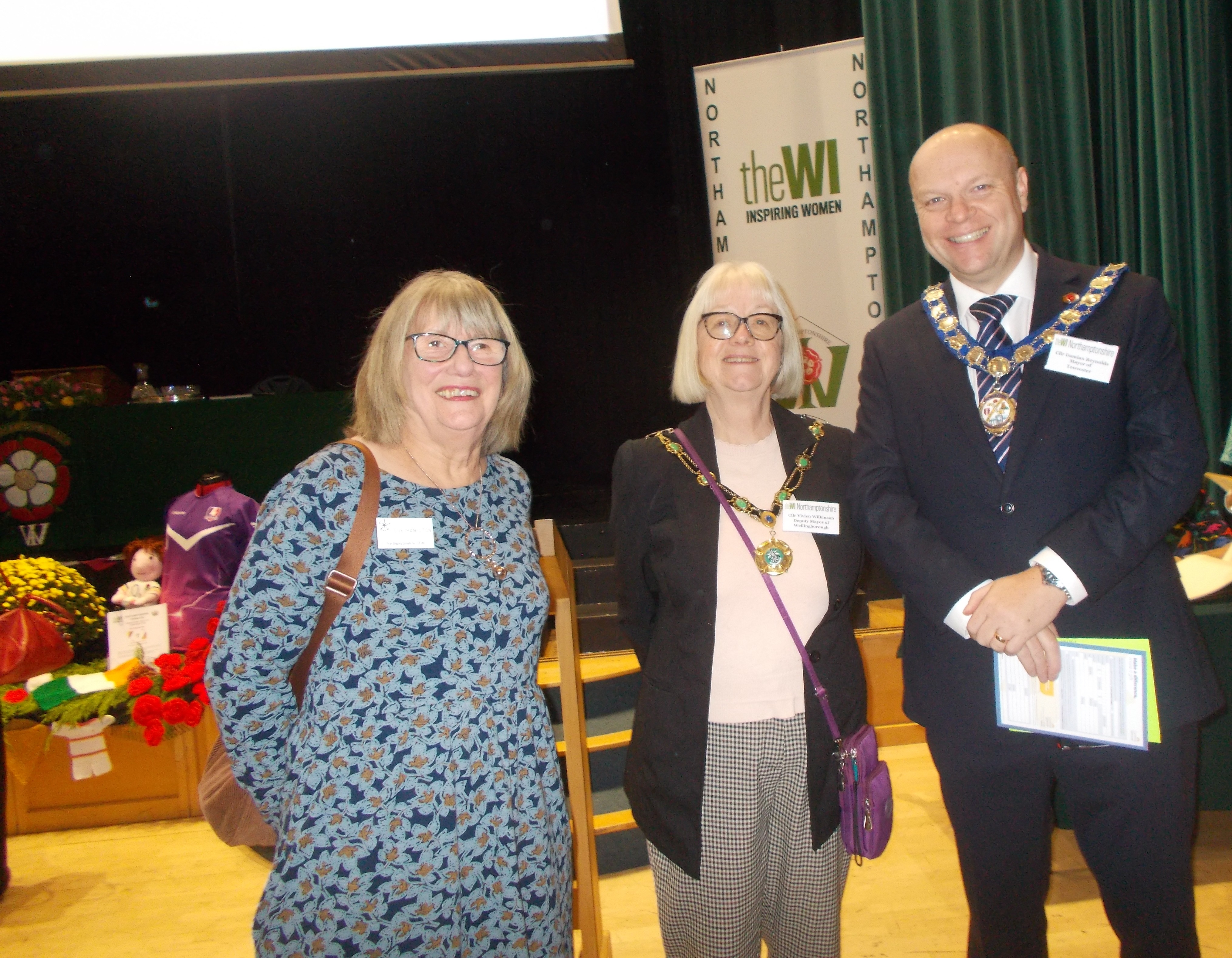 Sue welvomed the Mayors of Wellingborough and Towcester