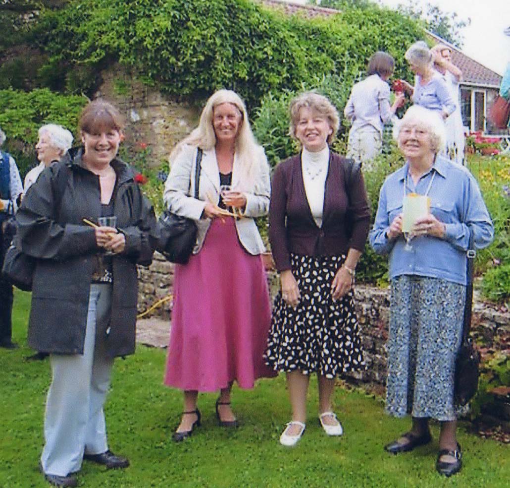 2007 Garden Meeting - 2.jpg
