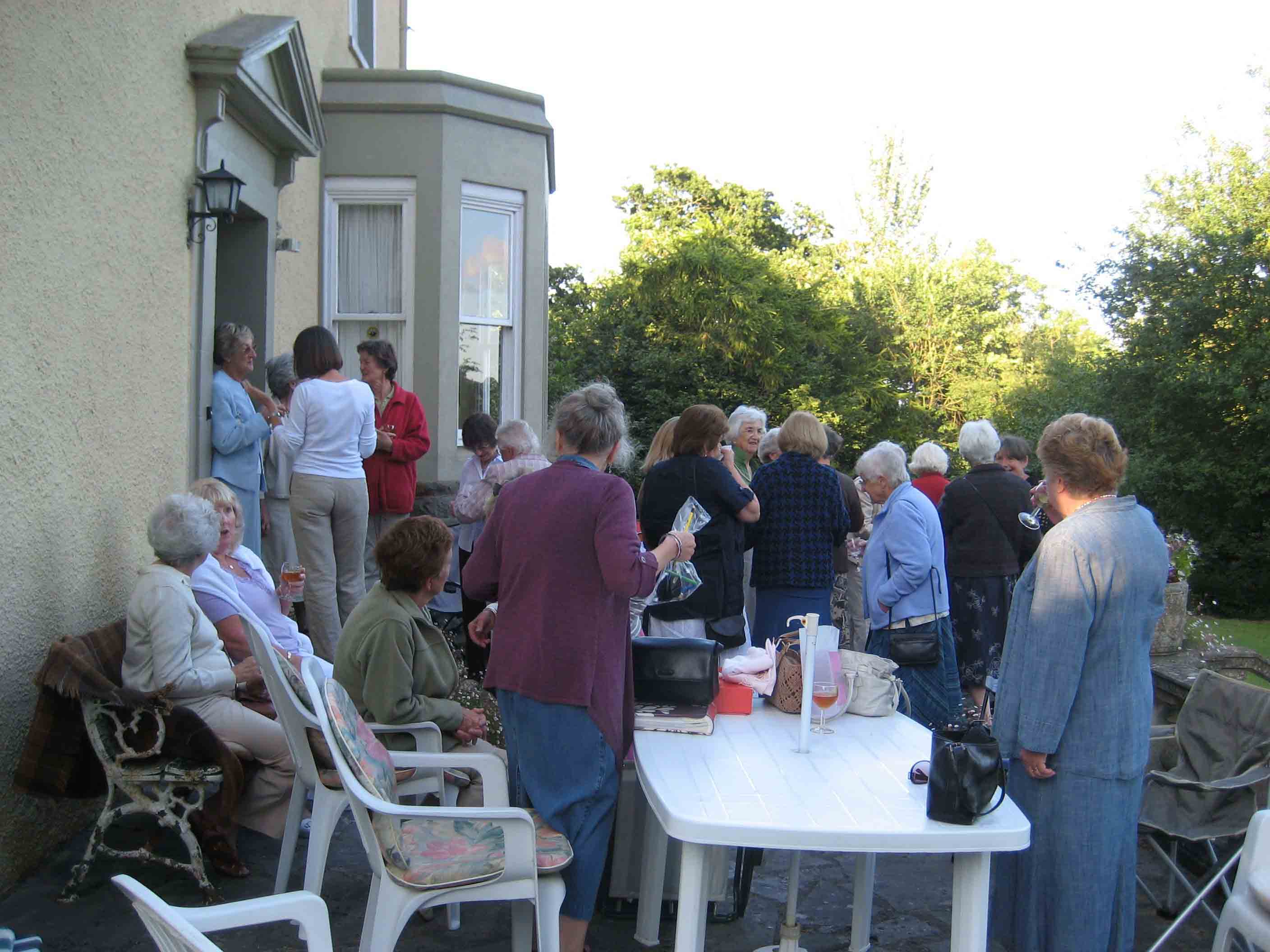 2009-07 Garden Party.jpg